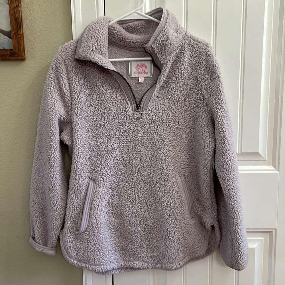 Cozy Sherpa pullover. S - Picture 1 of 3